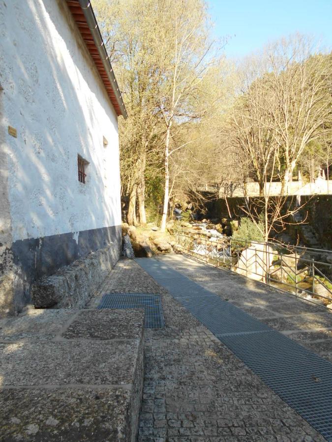 Casa Abrigo Do Lagar Villa Амарес Екстериор снимка